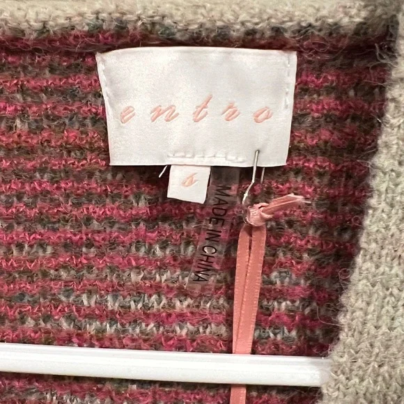 Entro Belted Knit Cardigan – Size Small – NWT - Picture 3 of 4